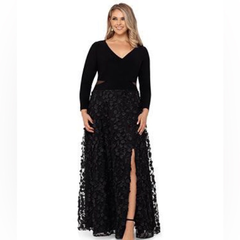 Xscape sheer 3-D floral skirt gown